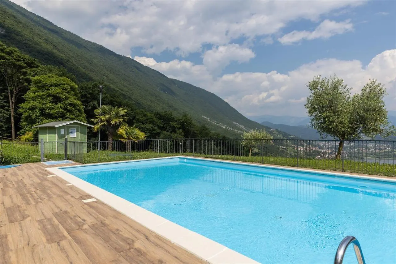 Iseolakerental - La Magia Del Lago Ranzanico