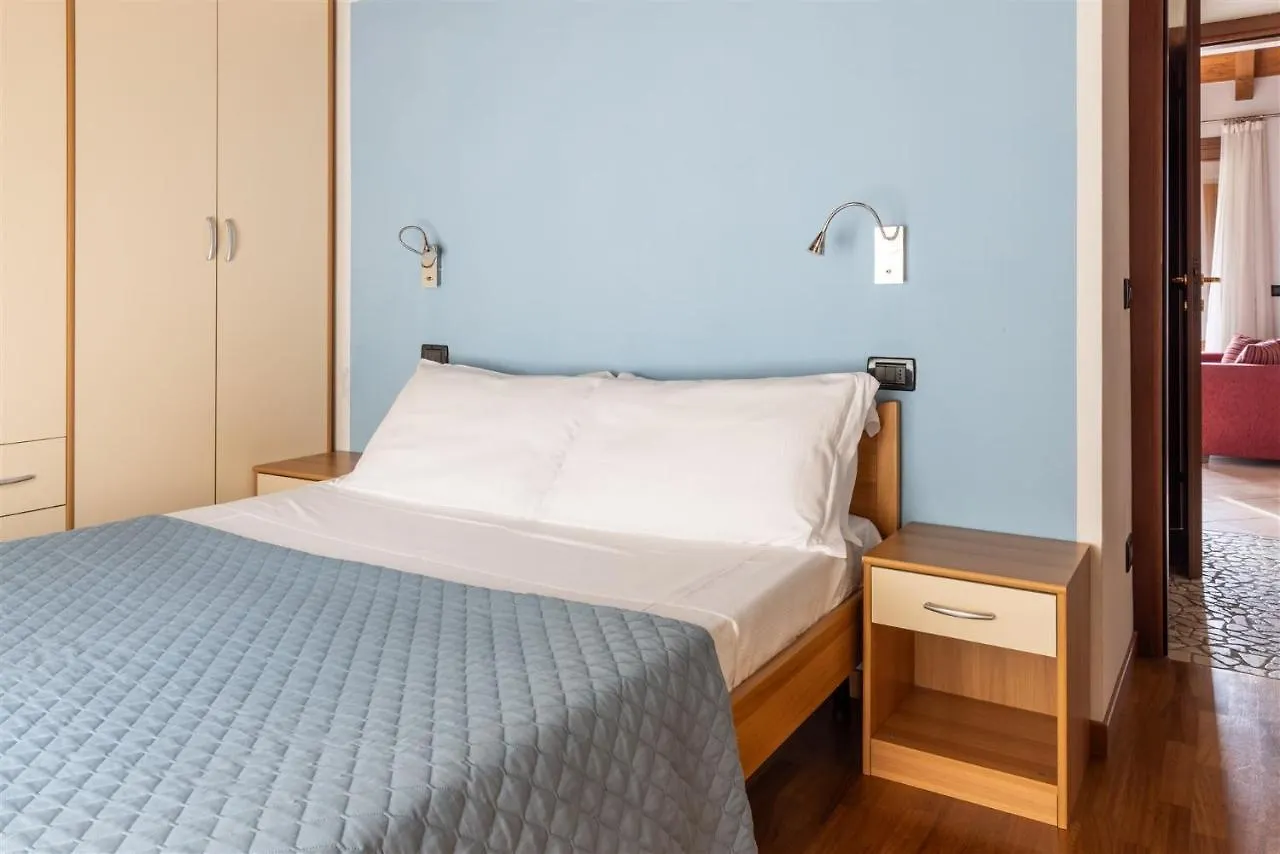 Iseolakerental - La Magia Del Lago Ranzanico Appartement